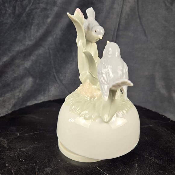 Porcelain Music Box Two Birds Perched on Greenery Green Blue Cream Vintage - Picture 8 of 15